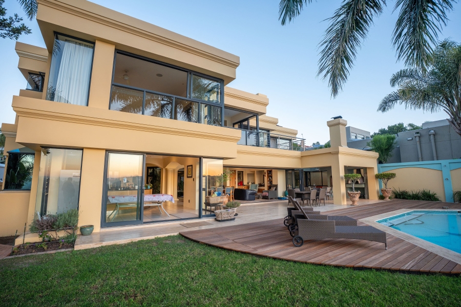 5 Bedroom Property for Sale in Nahoon Beach Eastern Cape